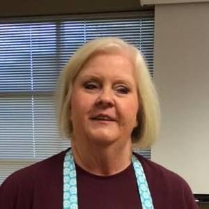 Meet your Posher, Cynthia